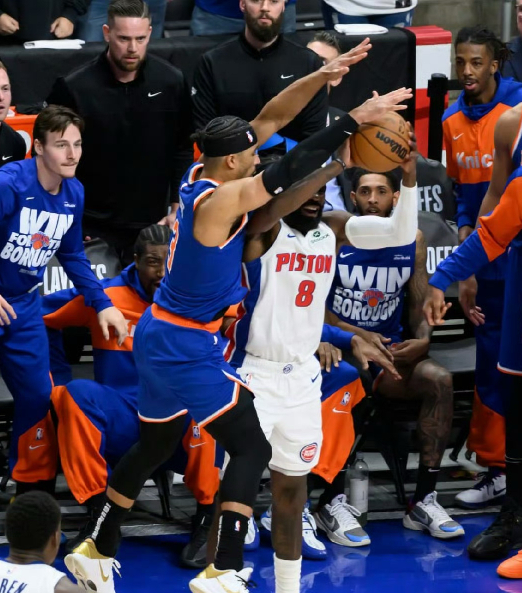 转会期纽约尼克斯备战NBA季后赛，内部沟通细节曝光，震撼外界，训练强度明显提升的简单介绍爱游戏官网