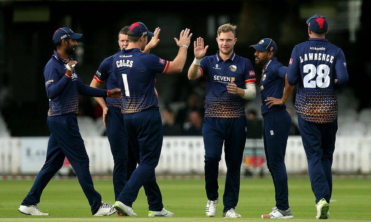 包含门兴格拉德巴赫迎全明星赛关键赛，赛前状态回暖，更衣室稳定，团队化学反应显著的词条